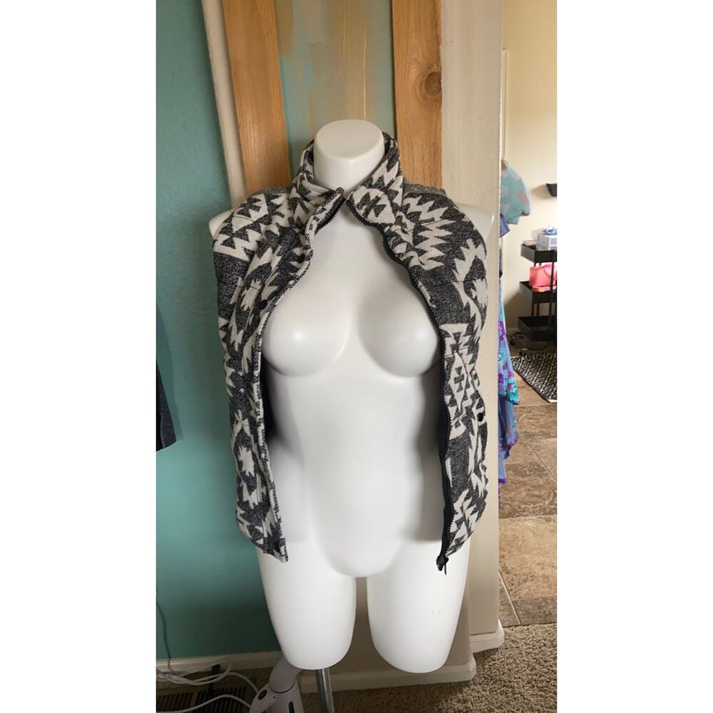 Skies are Blue aztec vest